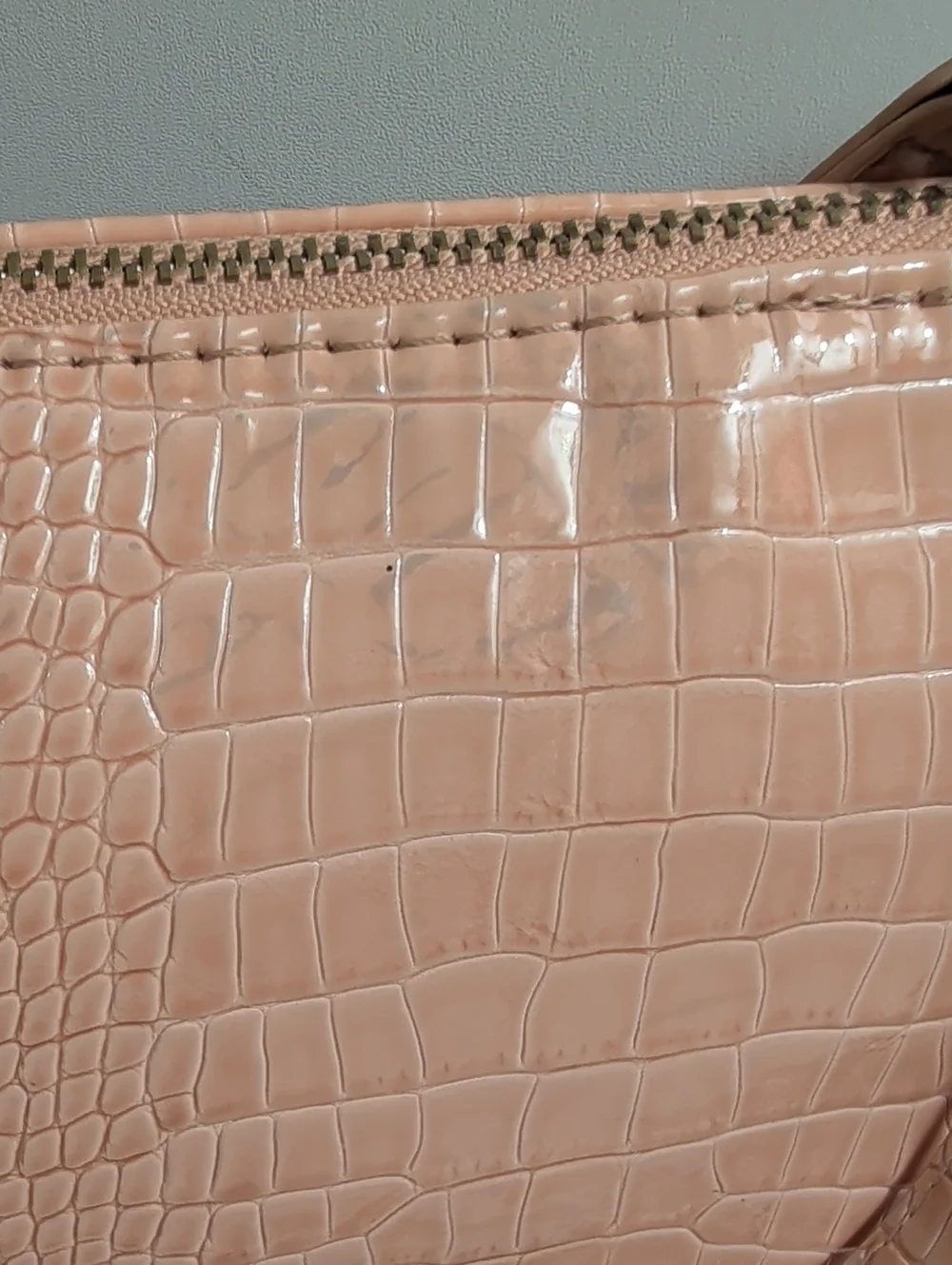 Light Pink Croc-Embossed Baguette Shoulder Bag Crossbody
